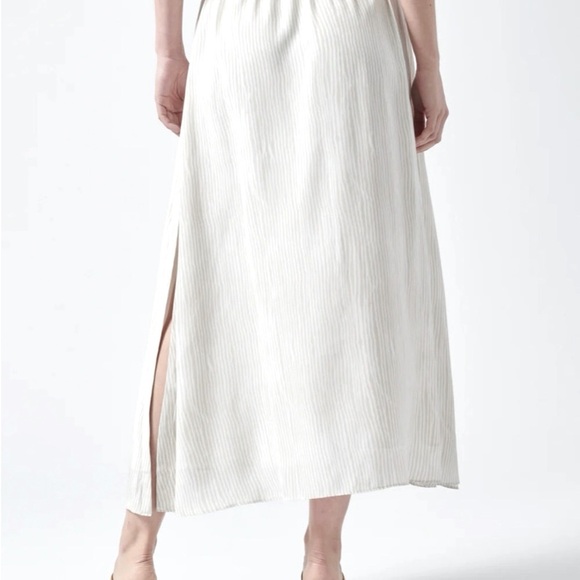 ATM
ANTHONY THOMAS MELILLO Silk pull on maxi skirt. - Picture 12 of 16